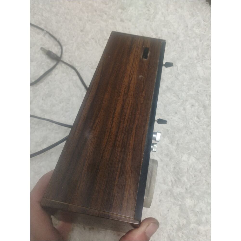 Vintage Sears AM/FM Flip Clock Radio Model 132.20540200 Woodgrain Retro MCM 70s' - Picture 10 of 14